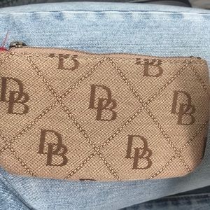 Dooney & Bourke wallet